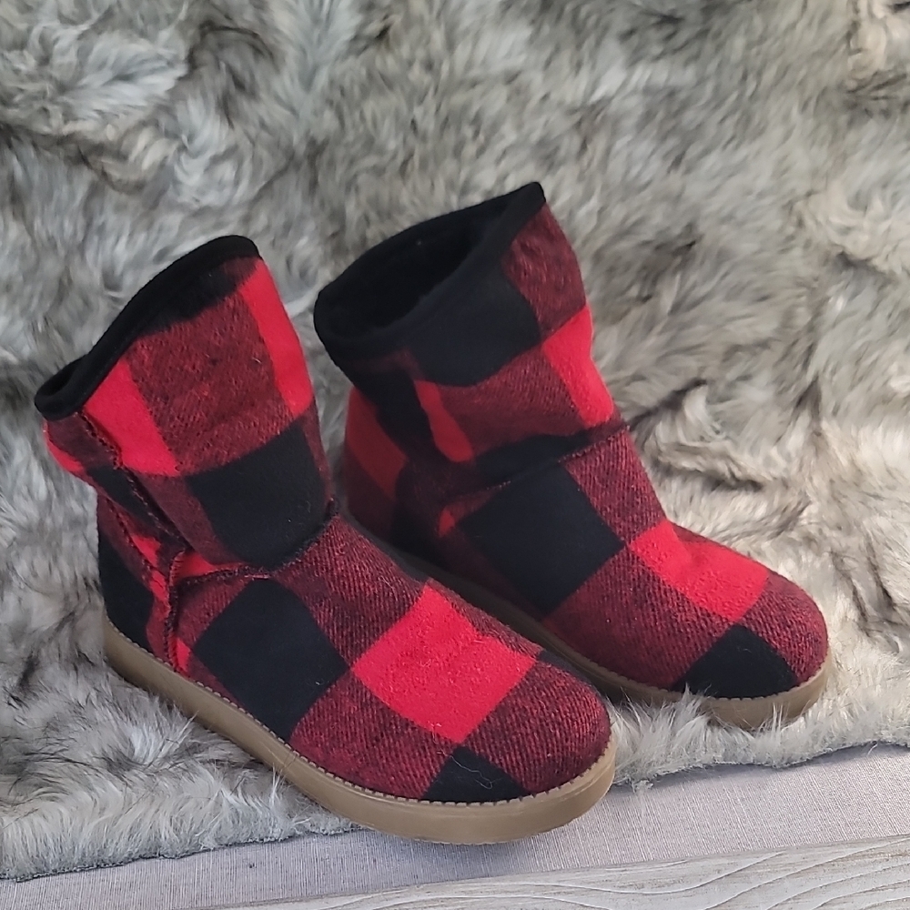 Pre owned Indigo Rd. Buffalo Red And Black Plaid Ankle Boots